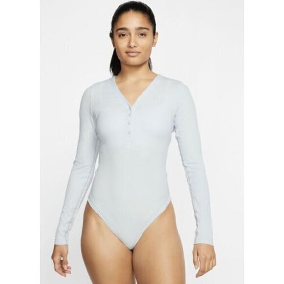 Nike Dri-Fit Gray Luxe Henley Long Sleeve Open Back Yoga Bodysuit L - Picture 1 of 7